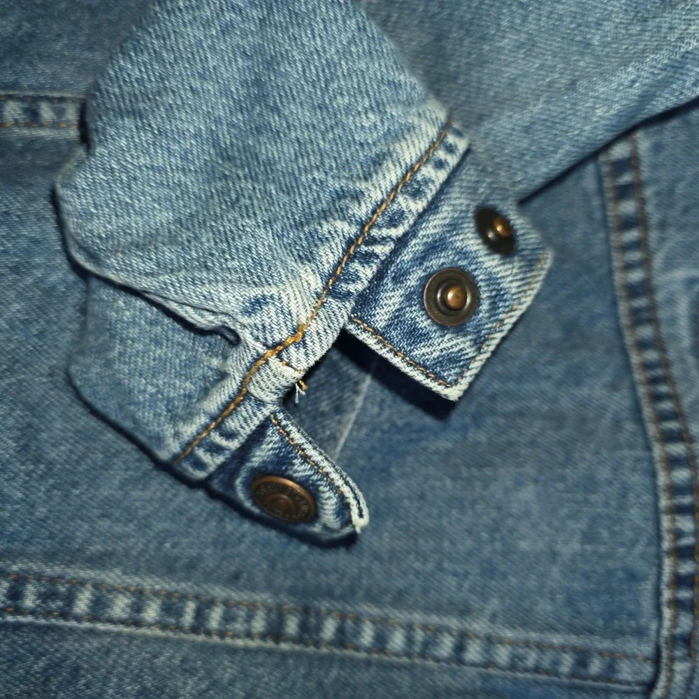 Levis Vintage 90's 18M Baby Denim Trucker Jacket Blue Medium Wash Cotton